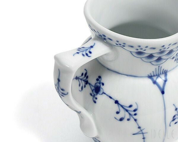 ロイヤルコペンハーゲン（Royal Copenhagen） ブルーフルーテッド ハーフレース/Blue Fluted Half Lace 102 394 クリーマー 大