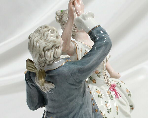 リチャードジノリ（Richard Ginori） 人形 (ダンスをする男女)