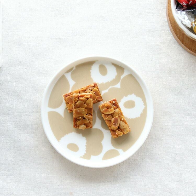 マリメッコ（marimekko） ウニッコ/UNIKKO プレート 13.5cm ホワイト/ベージュ