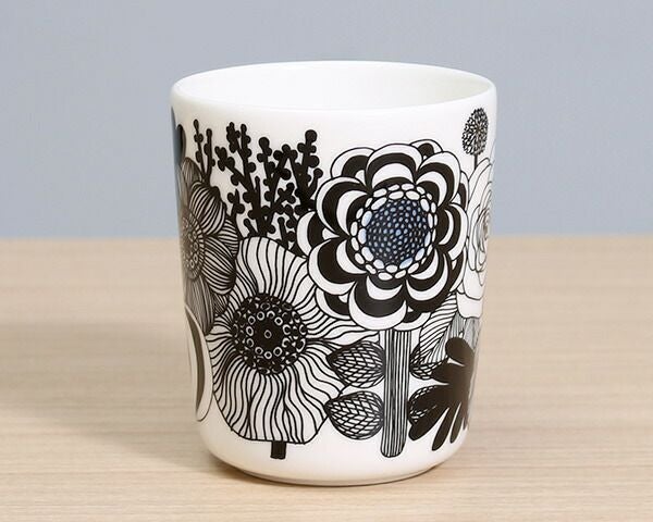 マリメッコ（marimekko） シイルトラプータルハ/SIIRTOLAPUUTARHA マグカップ 250ml ホワイト/ブラック