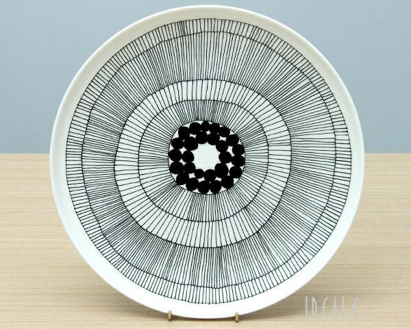 マリメッコ（marimekko） シイルトラプータルハ/SIIRTOLAPUUTARHA プレート 25cm ホワイト/ブラック