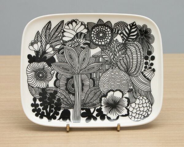 マリメッコ（marimekko） シイルトラプータルハ/SIIRTOLAPUUTARHA プレート15×12cm