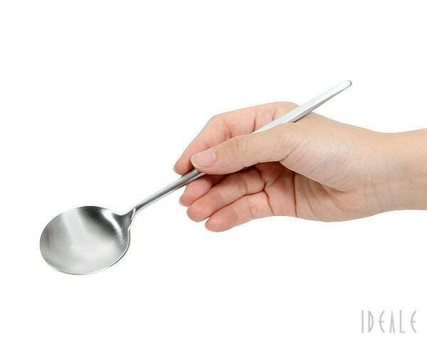 クチポール（Cutipol） ムーンマット/MOON MATT ディナースプーン シルバー