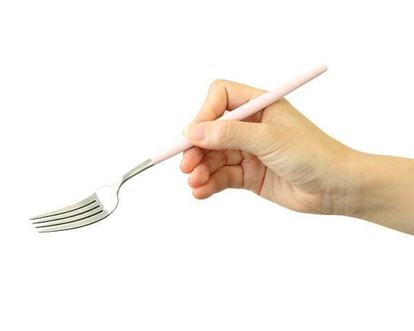 クチポール（Cutipol） ゴア/GOA ディナーフォーク/テーブルフォーク ピンク