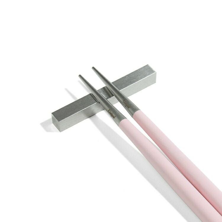 クチポール（Cutipol） ゴア/GOA 箸 + 箸置きセット ピンク