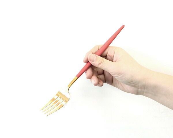 クチポール（Cutipol） ゴア/GOA ディナーフォーク レッドマットゴールド