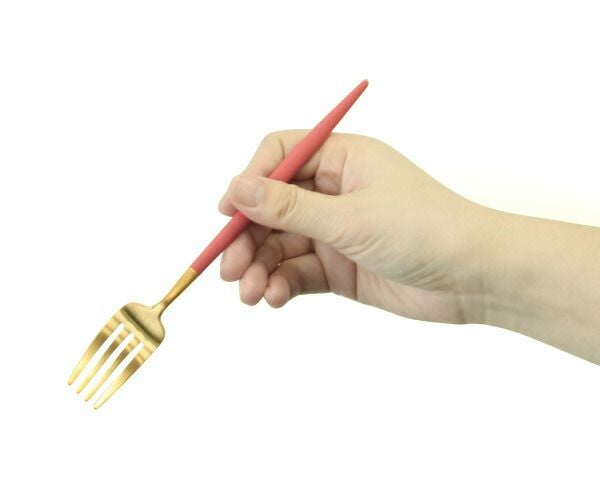 クチポール（Cutipol） ゴア/GOA デザートフォーク レッドマットゴールド