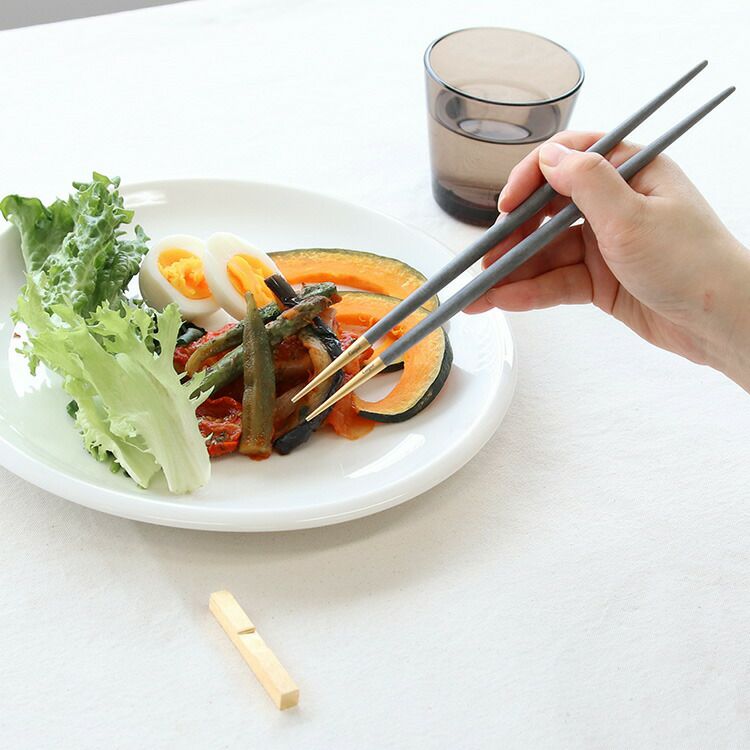 クチポール（Cutipol） ゴア/GOA 箸 + 箸置きセット グレーマットゴールド