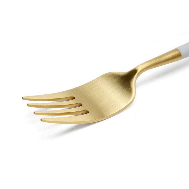 クチポール（Cutipol） ナウ/NAU デザートフォーク ホワイトマットゴールド