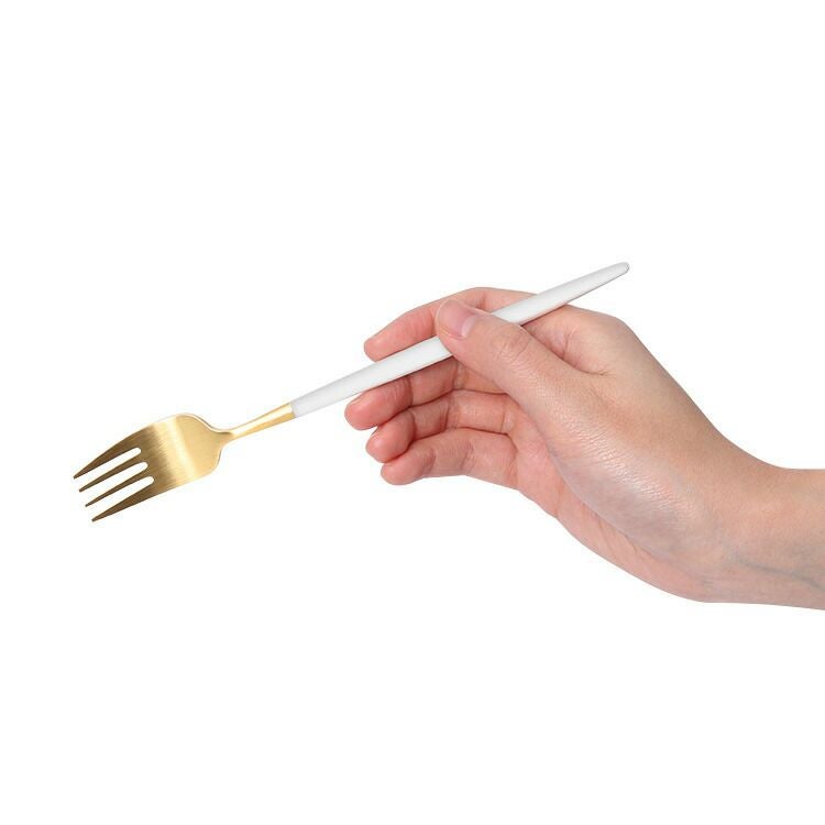 クチポール（Cutipol） ナウ/NAU デザートフォーク ホワイトマットゴールド