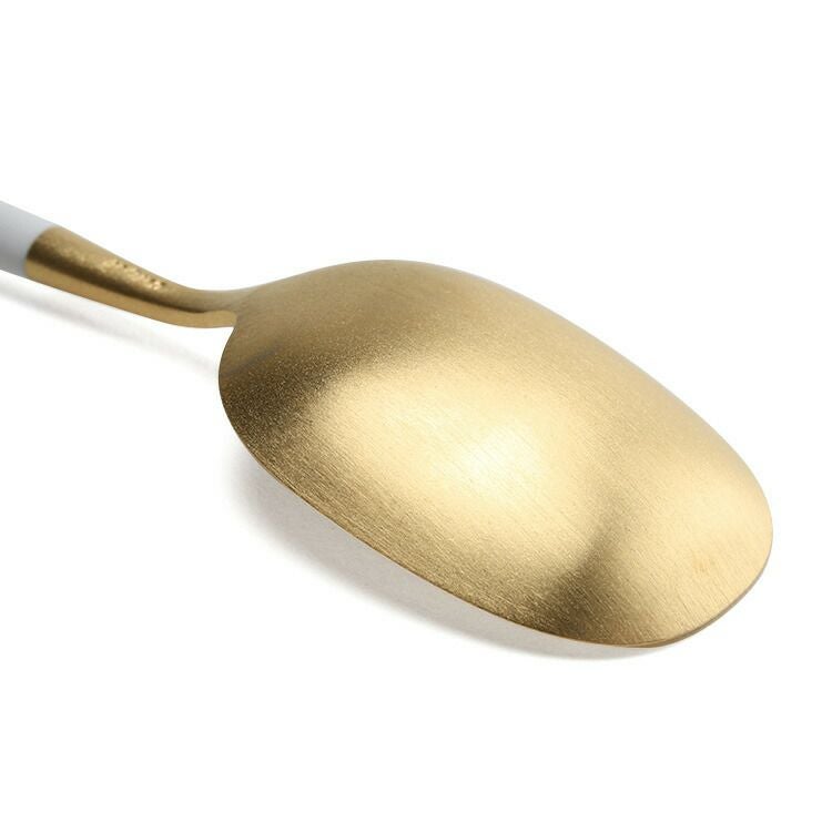 クチポール（Cutipol） ナウ/NAU デザートスプーン ホワイトマットゴールド