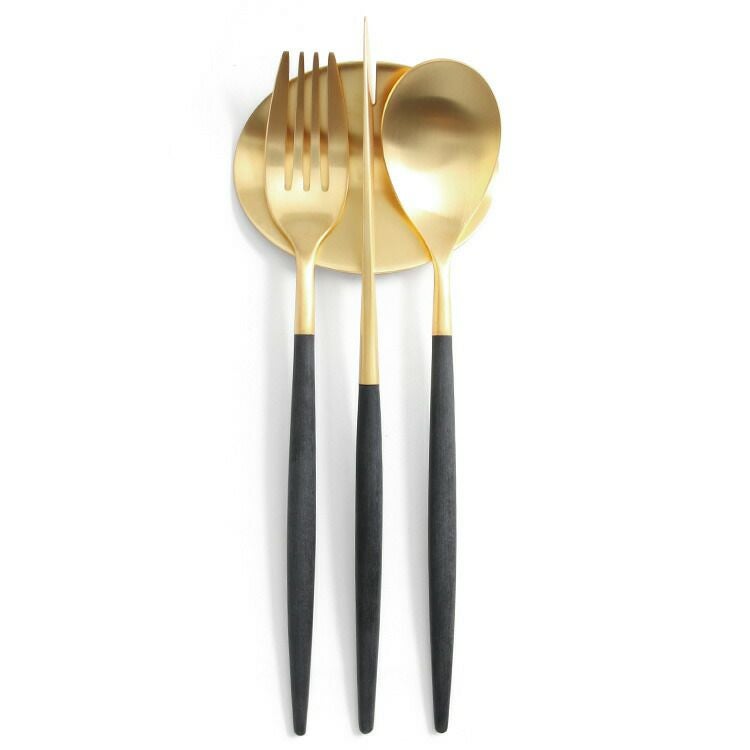 クチポール（Cutipol） ミオ/MIO ディナー8点セット 化粧箱付 ブラックマットゴールド