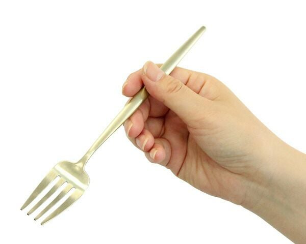 クチポール（Cutipol） ムーンマット/MOON MATT ディナー8点セット 化粧箱付 シャンパン