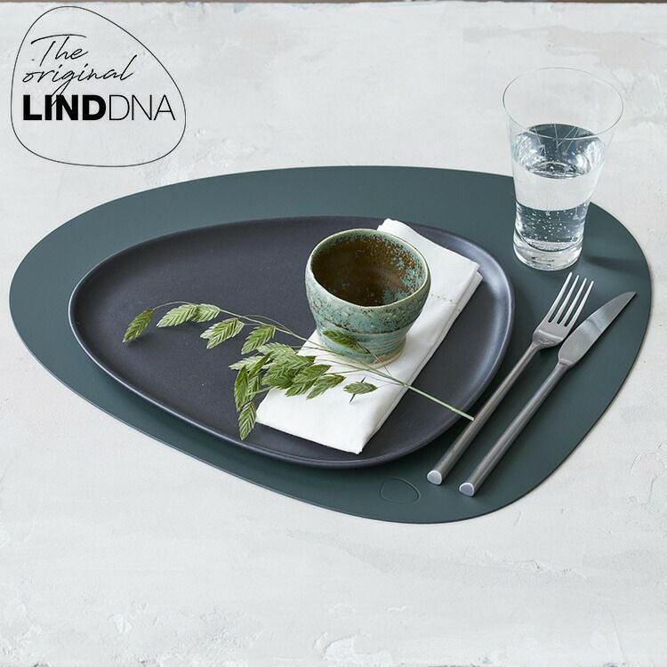 リンド ディーエヌーエー（LIND DNA） カーブプレイスマット SOFTBUCK 37x44cm