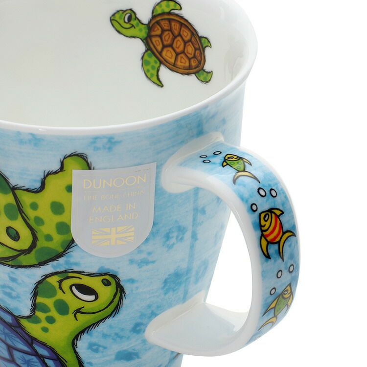 ダヌーン（Dunoon） NEVIS マグカップ カメ親子のお散歩