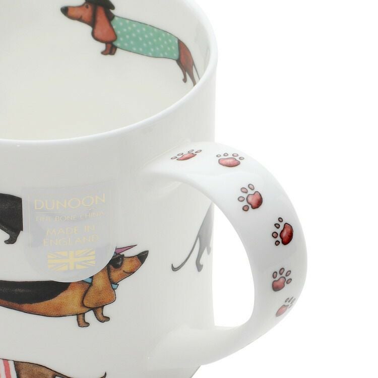 ダヌーン（Dunoon） ORKNEY マグカップ ダックスフンドのファッションショー