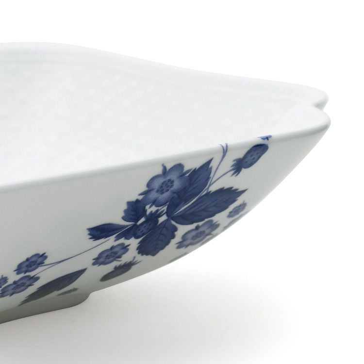 ウェッジウッド（WEDGWOOD） ストロベリーブルームインディゴ スクエアルボウル ホワイト