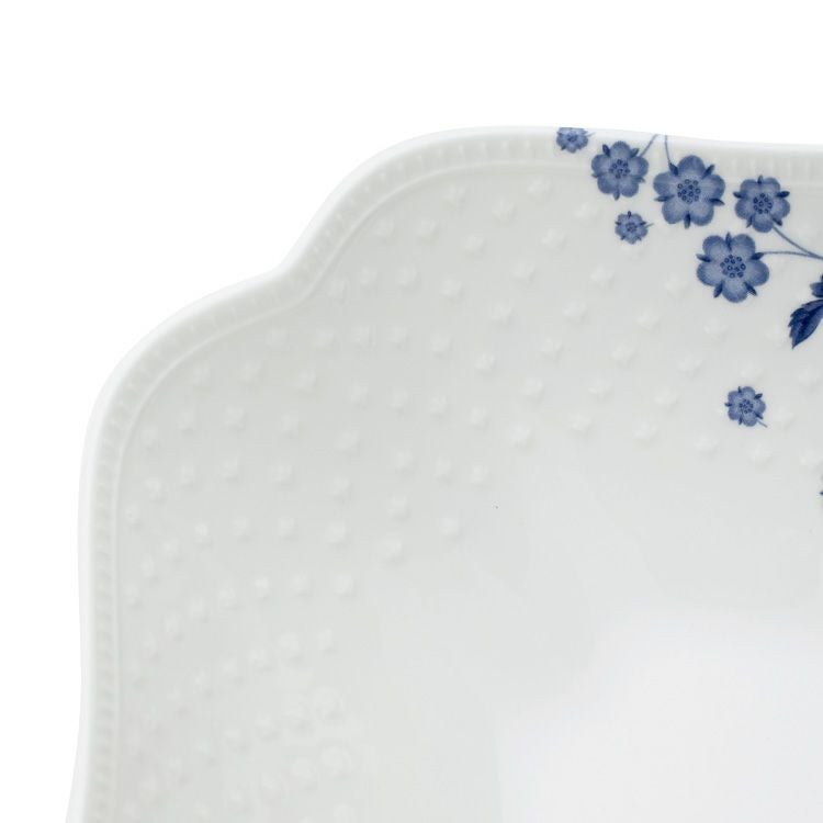 ウェッジウッド（WEDGWOOD） ストロベリーブルームインディゴ スクエアルボウル ホワイト