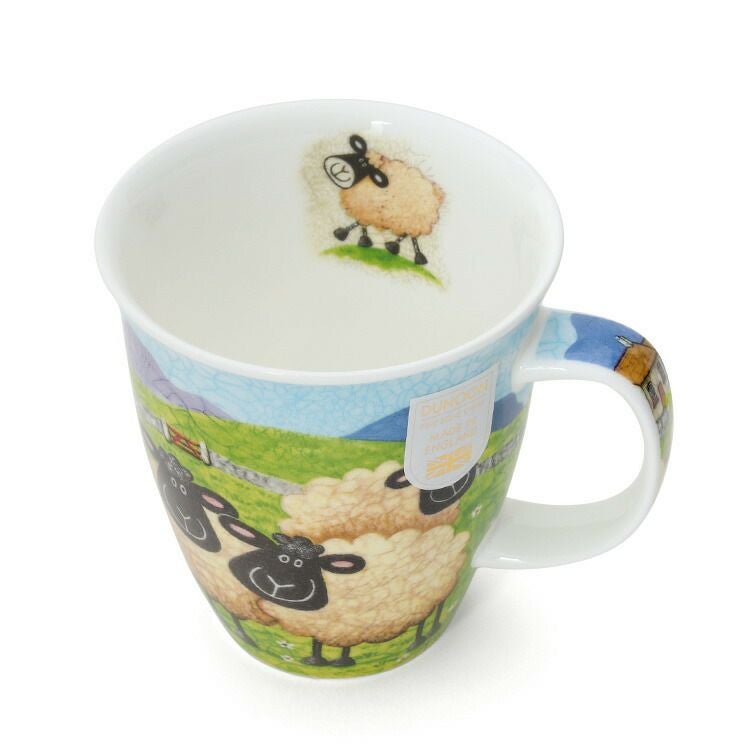 ダヌーン（Dunoon） NEVIS マグカップ みんなと一緒に記念撮影！