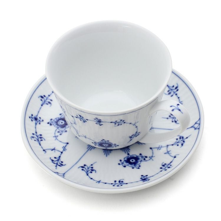ロイヤルコペンハーゲン（Royal Copenhagen） ブルーフルーテッド プレイン/Blue Fluted Plain カップ＆ソーサー 240ml