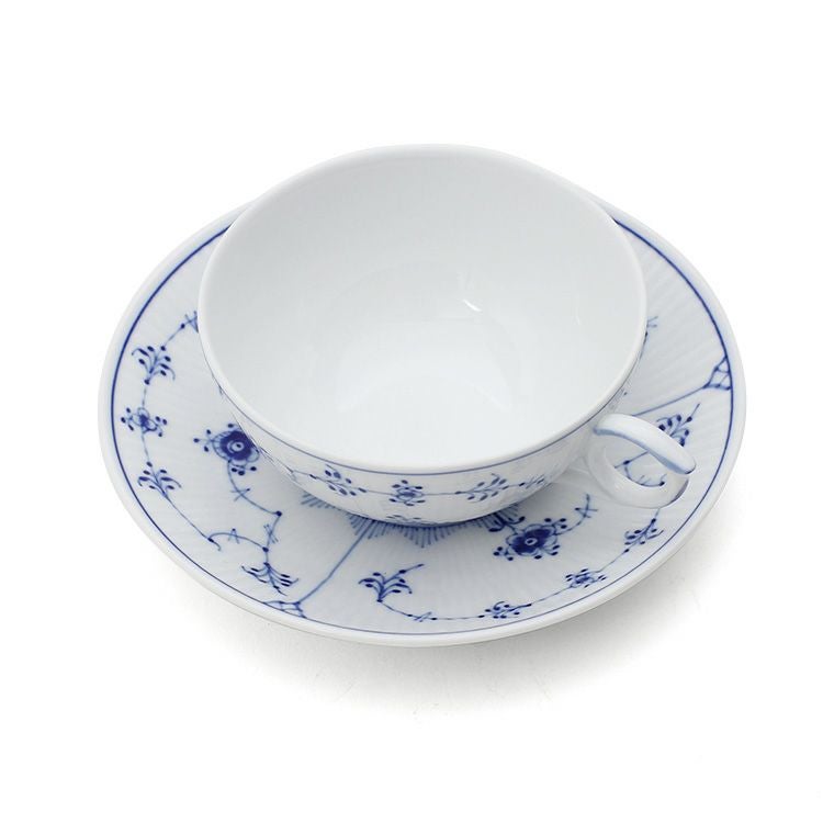 ロイヤルコペンハーゲン（Royal Copenhagen） ブルーフルーテッド プレイン/Blue Fluted Plain ティーカップ＆ソーサー 190ml