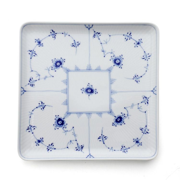 ロイヤルコペンハーゲン（Royal Copenhagen） ブルーフルーテッド プレイン/Blue Fluted Plain スクエアディッシュ 20ｃｍ