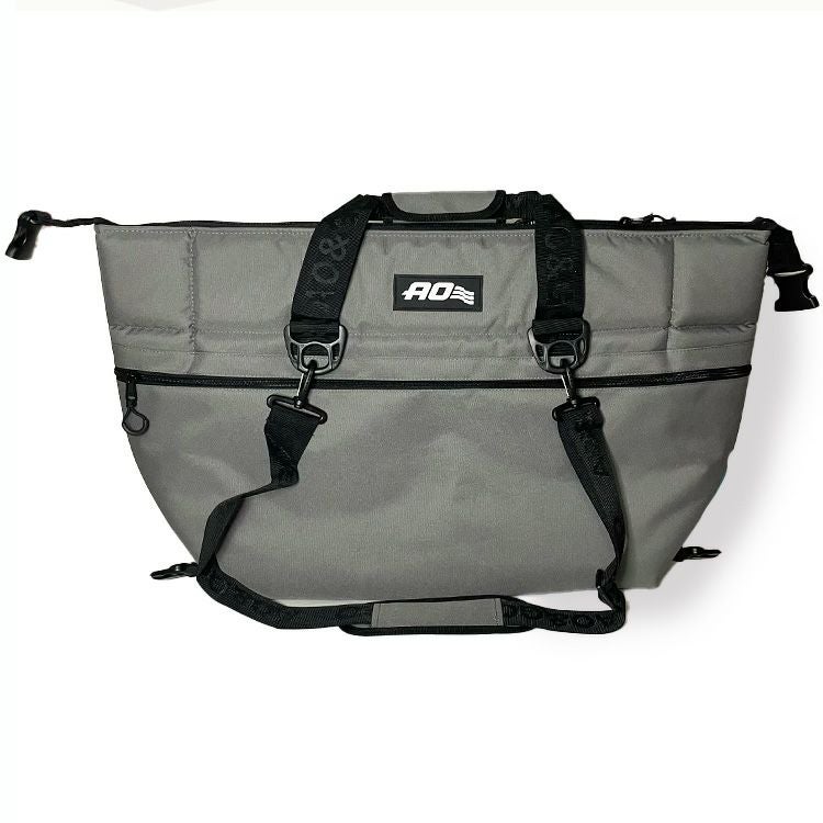 エーオークーラーズ（AO Coolers） キャンバス/CANVAS 36パック ソフトクーラー
